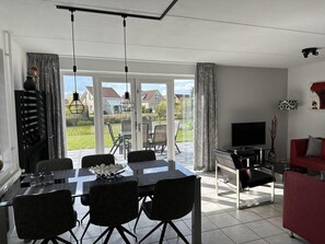 House | Interior detail - Bungalow in Breskens Near Beach & Lighthouse (Breskens)