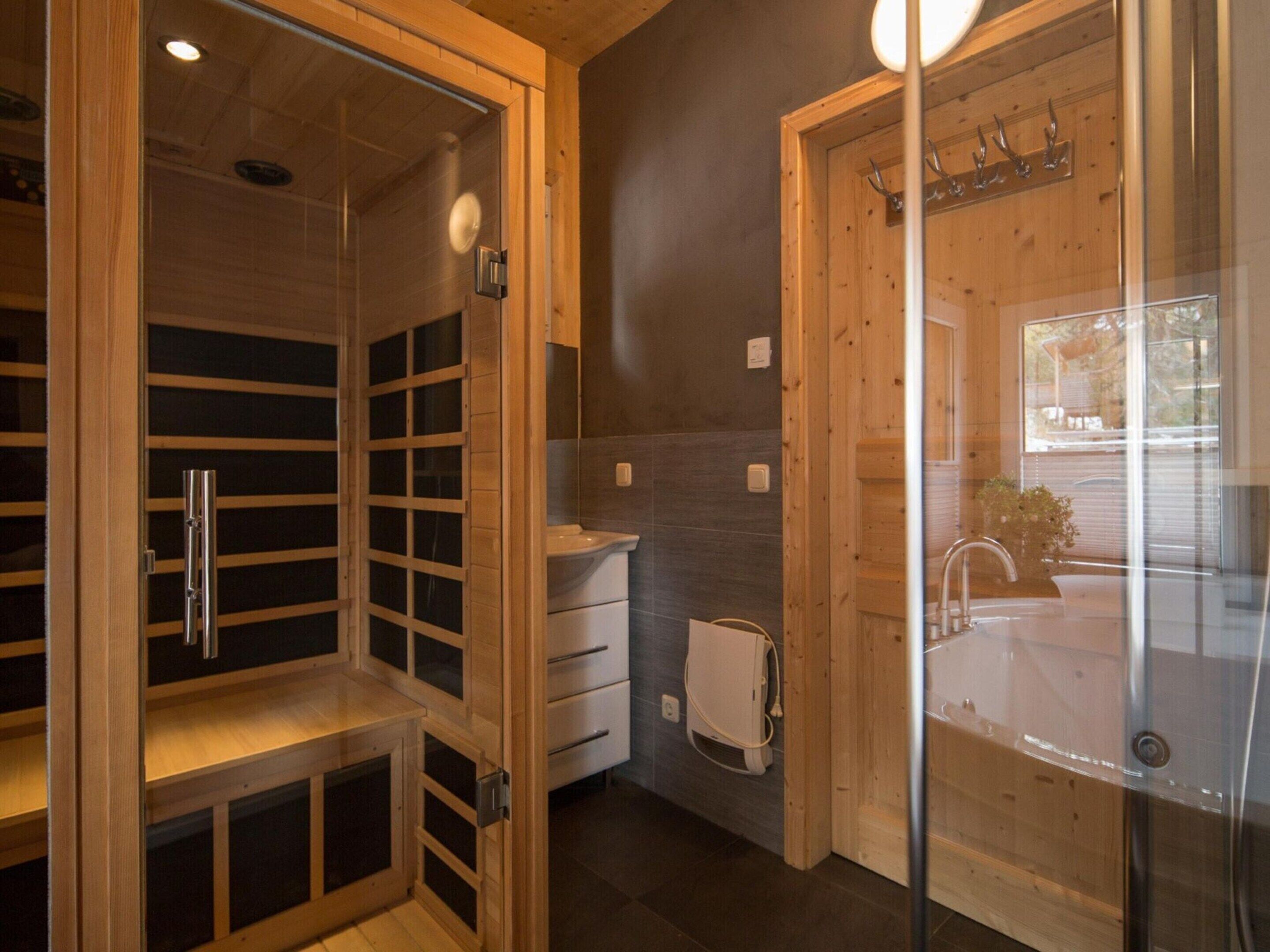 Chalet | Bathroom | Hair dryer