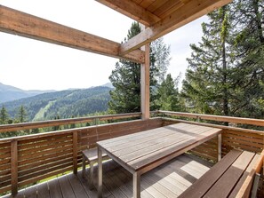 Chalet | Vue depuis lâhĂ©bergement