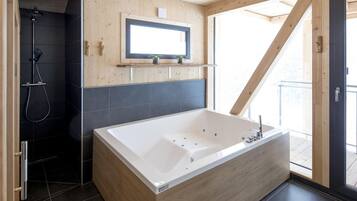 Chalet | Bathroom