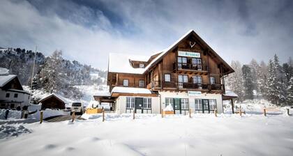 Lovely Apartment With Balcony