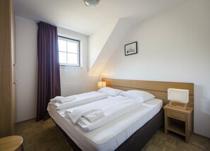 3 bedrooms, individually furnished
