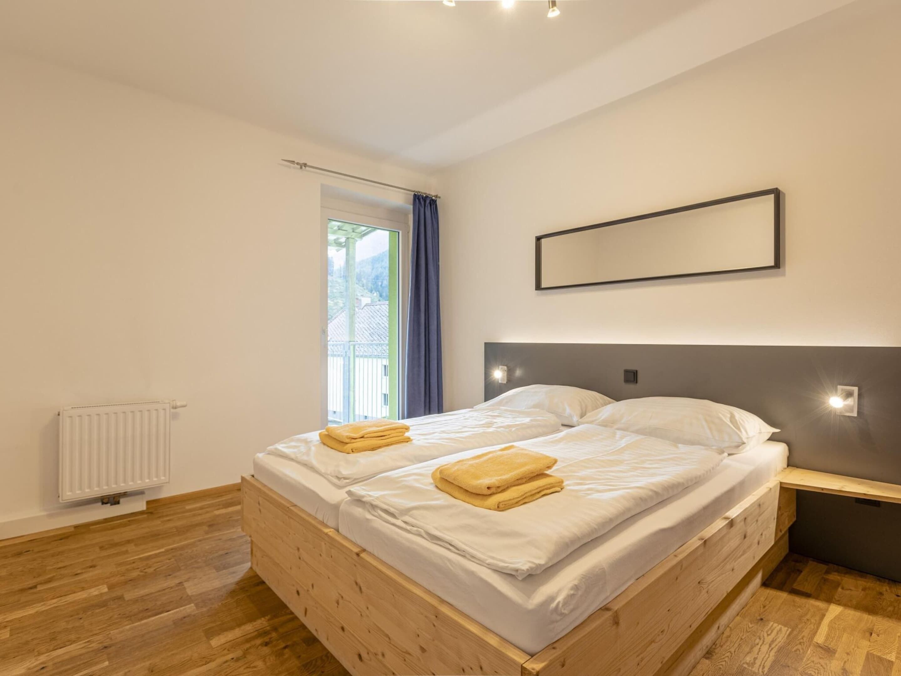 3 chambres, ameublement personnalisé, draps fournis