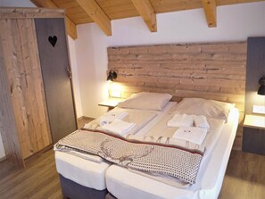 Appartement | 1 chambre, ameublement unique, literie fournie