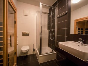 Apartment | Badezimmer