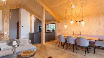 Chalet | Ruokailu