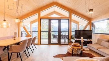 Chalet | Living area