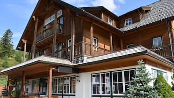 Apartment | Exterior