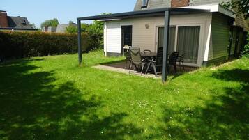 House | Outdoor dining