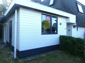 House | Exterior - Family & Pet-friendly Escape (Breskens)