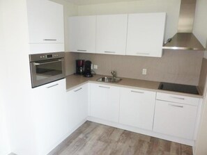 House | Private kitchen | Electric kettle, toaster