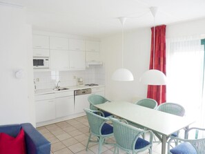 House | Dining - Holiday Home Breskens Near Scenic Beaches (Breskens)