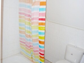 House | Bathroom - Holiday Home Breskens Near Scenic Beaches (Breskens)