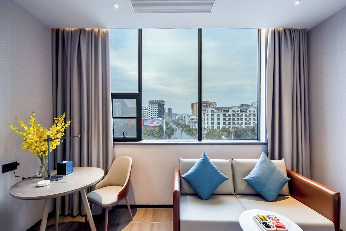 Superior Twin Room, City View | Wi-fi percuma 