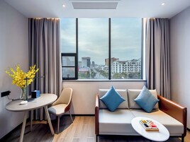 高级双床房, 城市景观 | 免费 WiFi