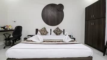 Daily to-go breakfast (INR 249 per person)