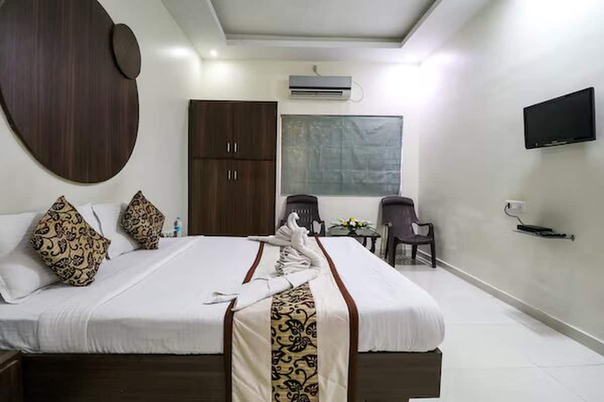 Deluxe Double Room, Garden View | Garden view