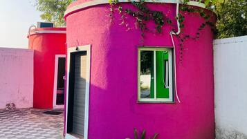 Comfort Cabin | Premium bedding, down duvets, pillow-top beds, soundproofing