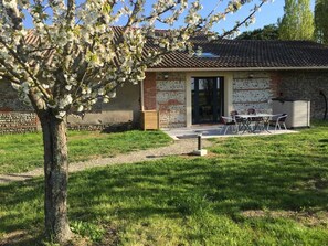 Outdoor dining - Le Limouzin - Merville (Merville)