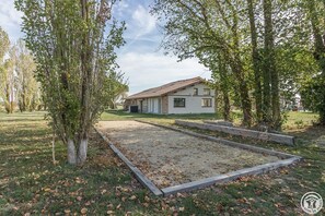 Property grounds - Le Limouzin - Merville (Merville)
