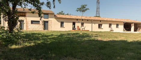 Extérieur