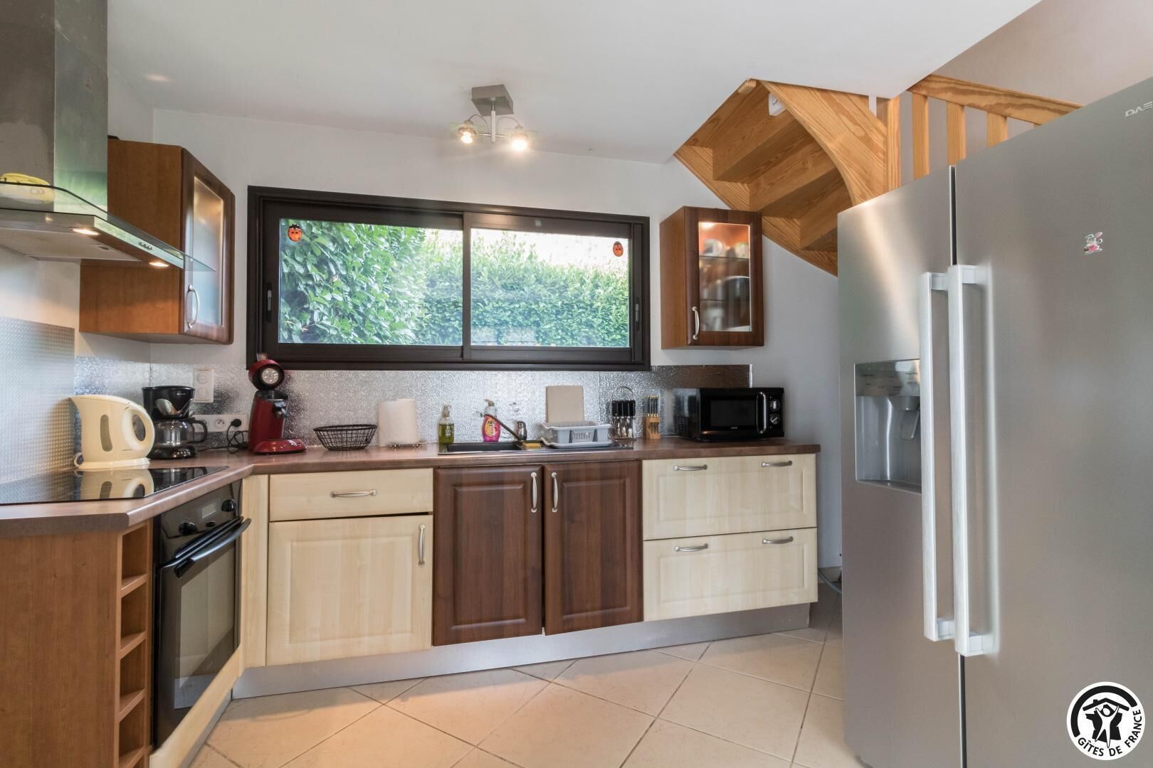 Fridge, microwave, dishwasher, highchair