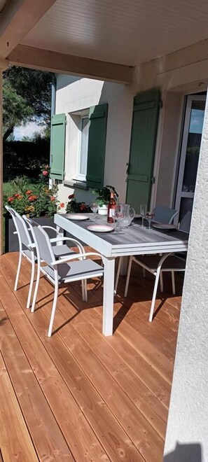 Outdoor dining - Chez Maxou - REVEL - Gîte (REVEL)
