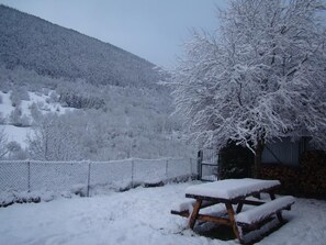 Property grounds - Vacation villa for a mountain walking holiday between Luchon-Superbagnères and Peyragudes (10mn) (Castillon-de-Larboust)