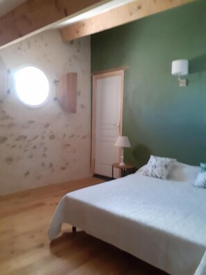 Free WiFi - Les Coteaux - Riolas (Riolas)