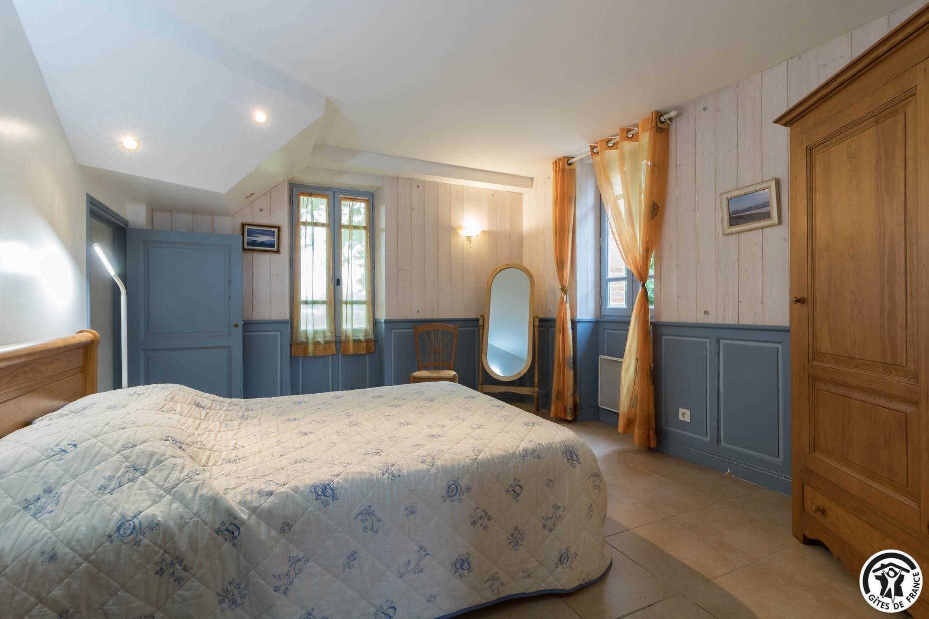 4 間睡房、免費 Wi-Fi