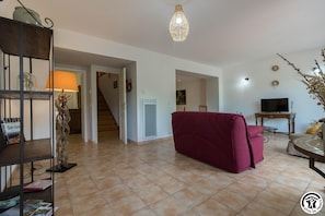 Télévision, espaces bureaux