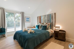 6 makuuhuonetta, ilmainen Wi-Fi