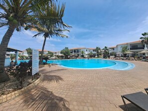 Apartment | Pool | Indoor pool - Spacious 2 Bedroomed Apartment (Sal)