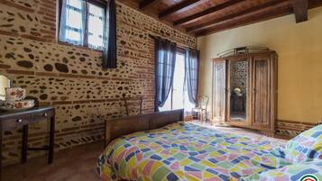 Schreibtisch, kostenloses WLAN