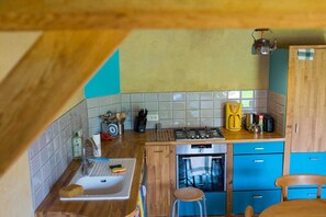 Fridge, microwave, dishwasher, high chair