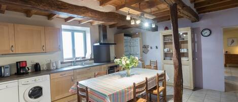 Fridge, microwave, dishwasher, high chair
