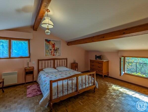 3 chambres, Wi-Fi gratuit