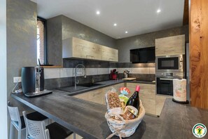 Fridge, microwave, dishwasher, highchair