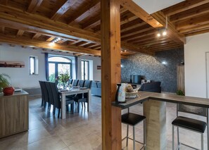 Dining - Mérigou - Aignes - Gîte (Aignes)
