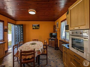 Dining - Les Jonquilles - Cier-de-Luchon (Cier-de-Luchon)