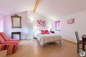 1 間睡房、免費 Wi-Fi