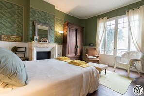 5 habitaciones y wifi gratis 