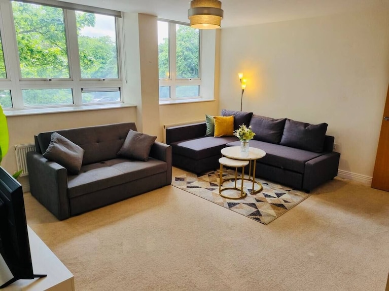 Modern Comfort 2bed Flat Sleep 8 Ppl Town Centre - Stevenage