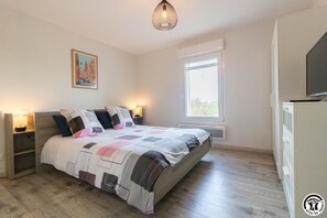 4 bedrooms, free WiFi