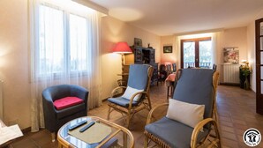 Living area - Farguettou - NAILLOUX (NAILLOUX)