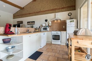 Fridge, microwave, dishwasher, highchair