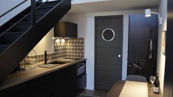 Fridge, microwave, dishwasher, high chair