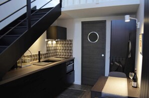 Fridge, microwave, dishwasher, high chair