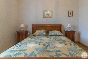 Escritorio y wifi gratis 