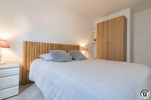 Wi-Fi gratuit, draps fournis